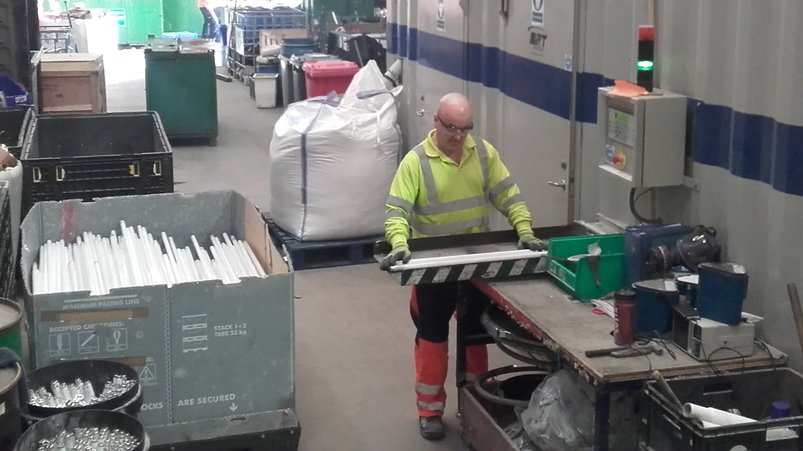 Fluorescent Tube Recycling at Wiser Recycling